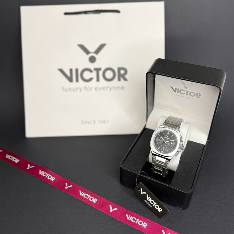 ساعت مردانه ویکتور مدل V5795-03، ساعت کرنوگراف دار با بند و بدنه استیل رنگ ثابت، صفحه گرد و عقربههای شبنما