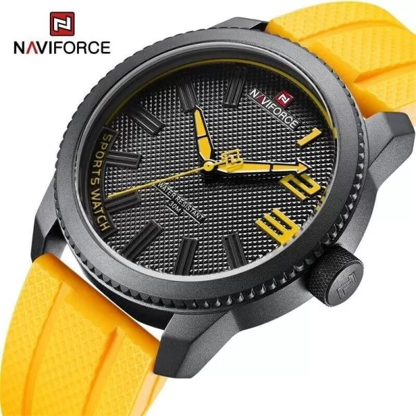 ساعت مچی اسپرت نیوی فورس مدل NF9202 با بند سیلیکونی زرد، قاب و صفحه مشکی با جزئیات زرد، طراحی پرانرژی و جوانپسند.
